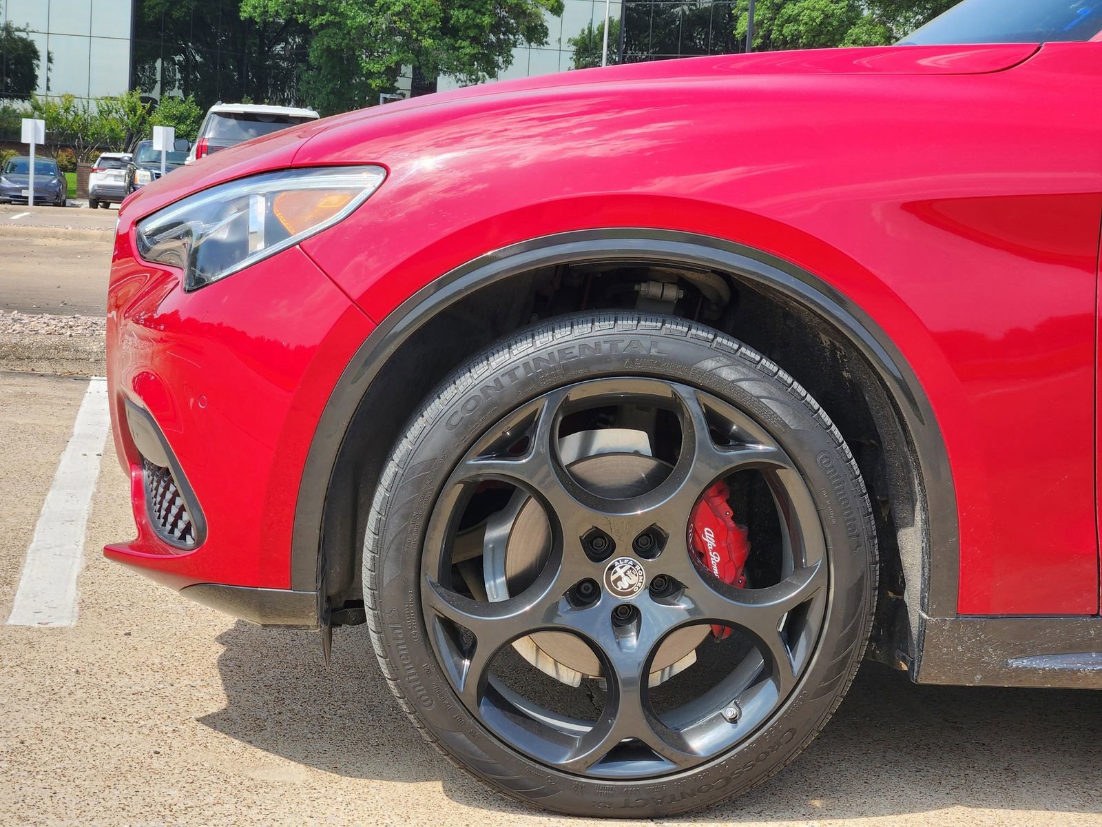 Used 2021 Alfa Romeo Stelvio Ti Sport AWD/4WD image 8