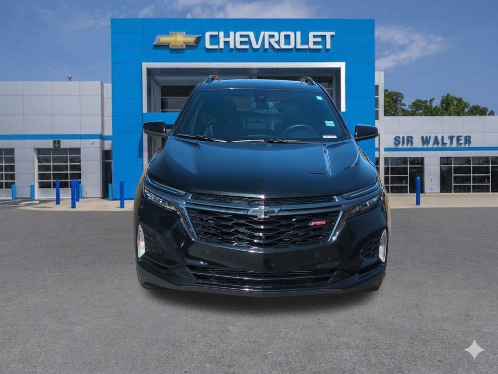 Used 2023 Chevrolet Equinox RS w/ RS Leather Package image 9