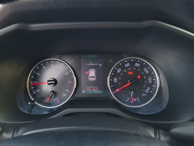 Used 2020 Toyota RAV4 LE w/ All Weather Liner Package image 20