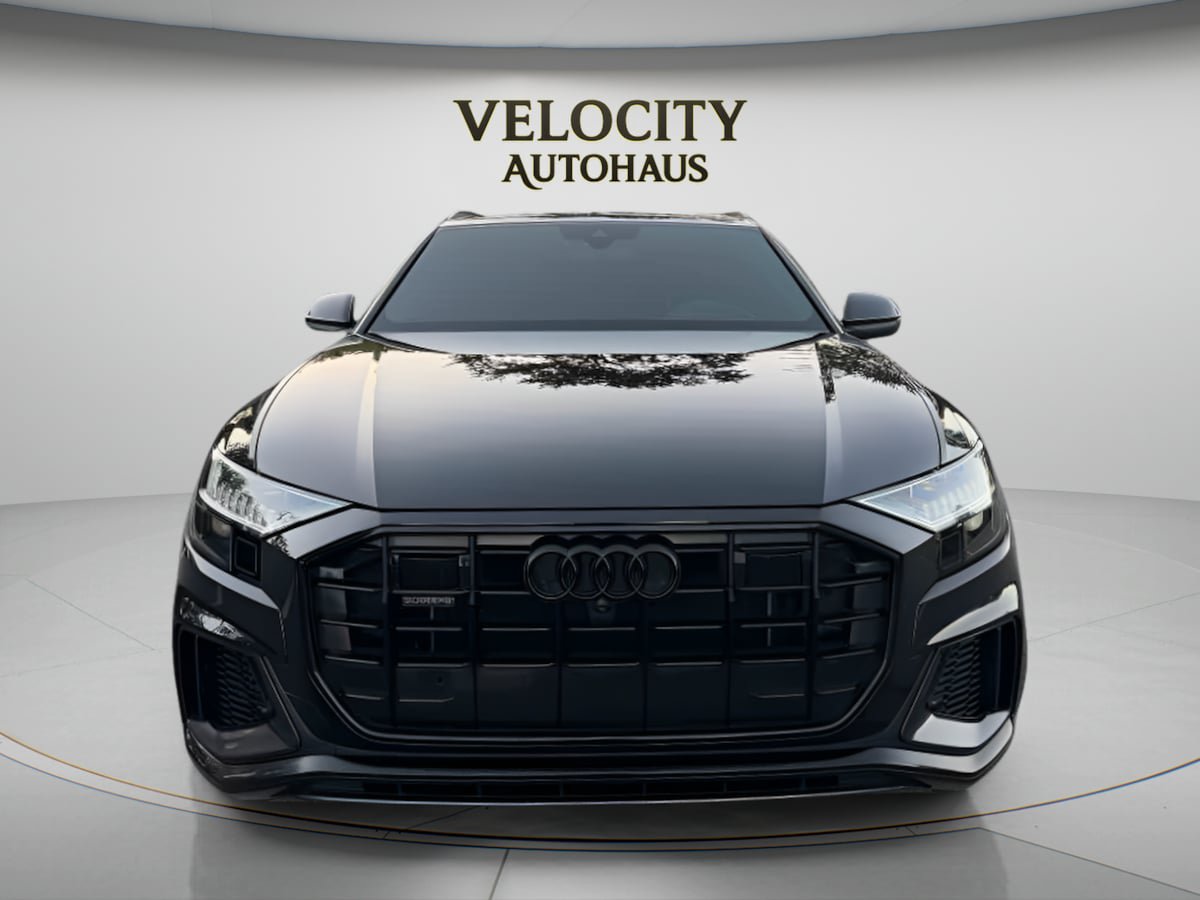 Used 2021 Audi Q8 Prestige w/ Prestige Package AWD/4WD image 2