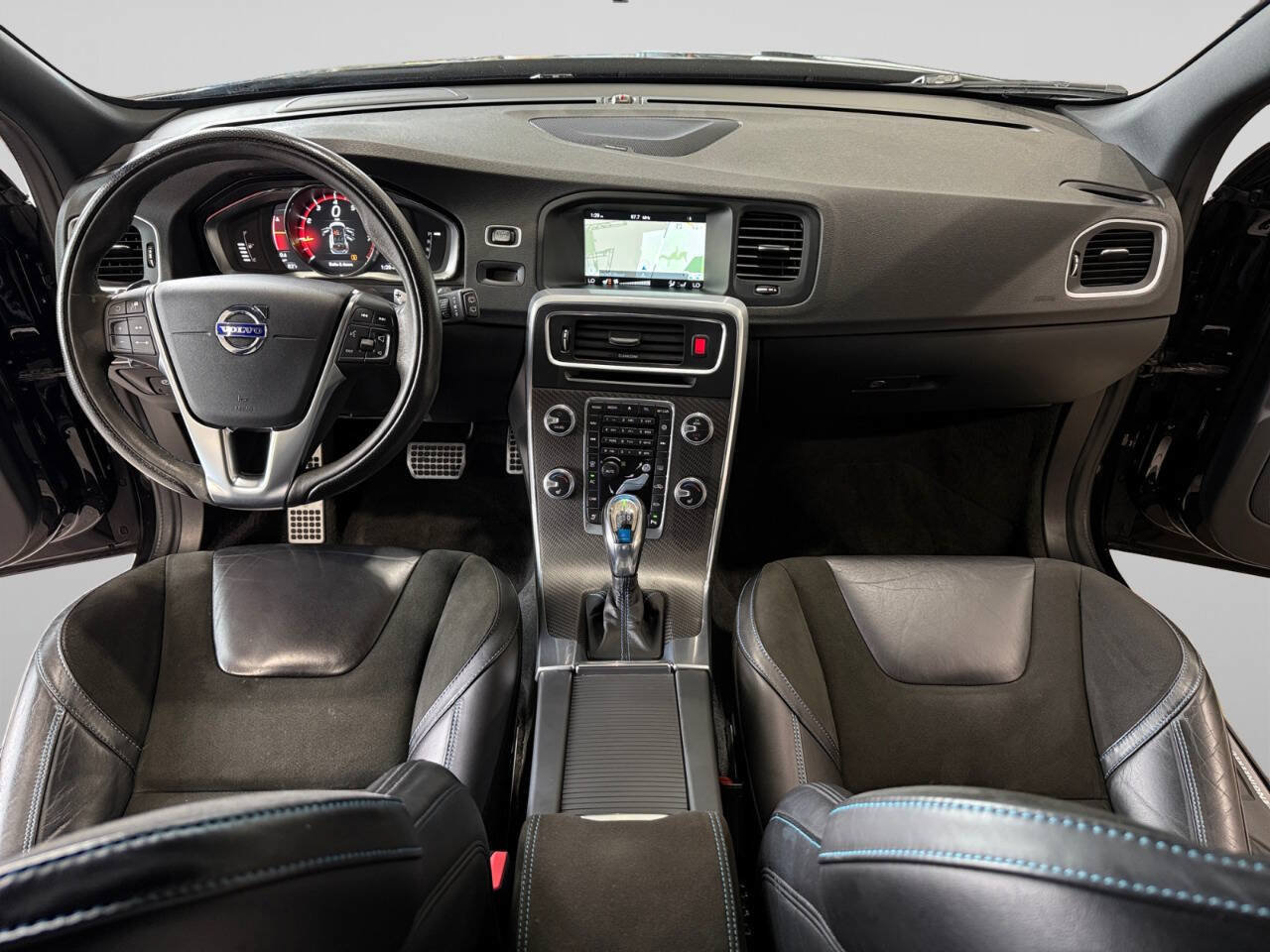 Used 2017 Volvo V60 T6 Polestar AWD/4WD image 12