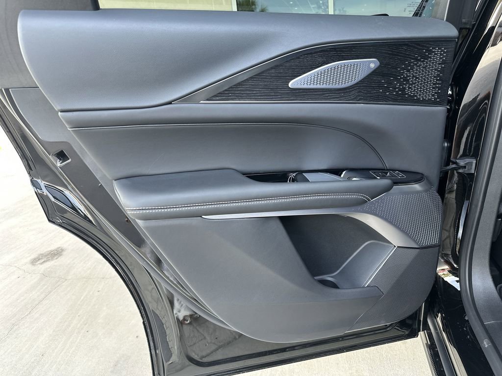 New 2026 Cadillac Lyriq V w/ Exterior Carbon Fiber Package image 30