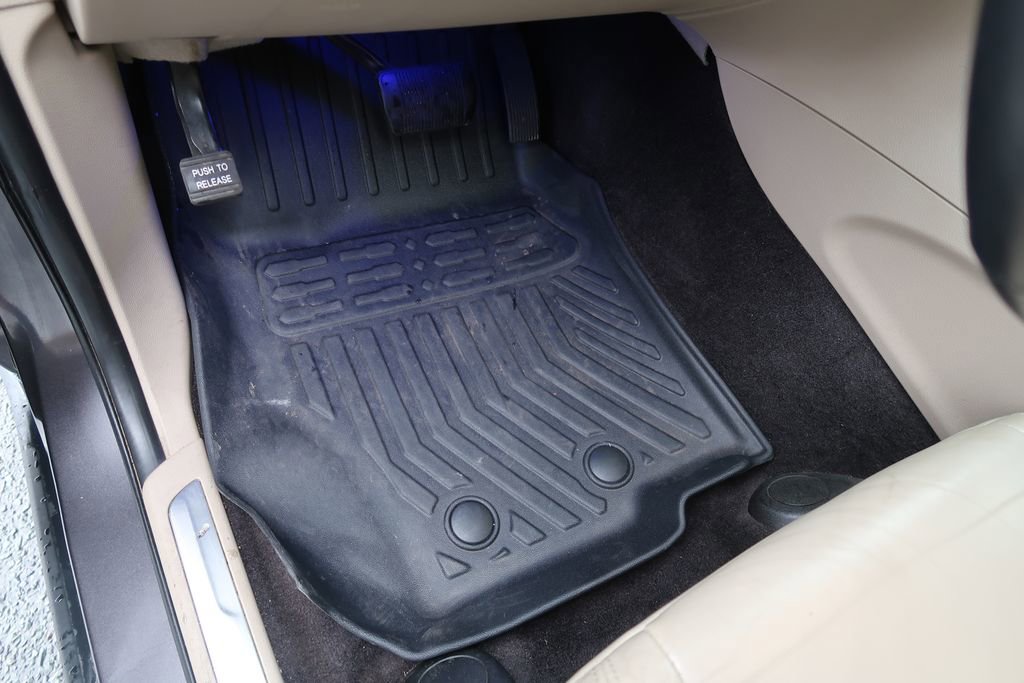 Used 2016 Jeep Grand Cherokee Limited image 13