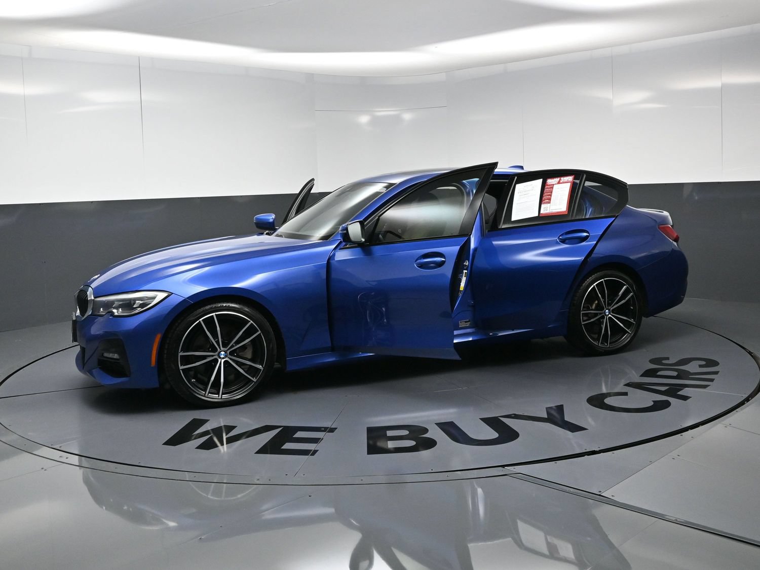 Used 2019 BMW 330i xDrive Sedan w/ M Sport Package AWD/4WD image 22