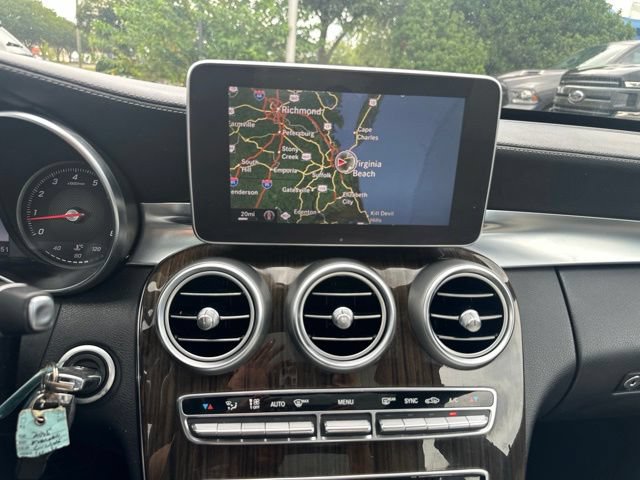 Used 2015 Mercedes-Benz C 400 4MATIC w/ Multimedia Package image 21