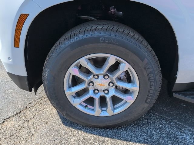 New 2026 Chevrolet Tahoe LS image 3