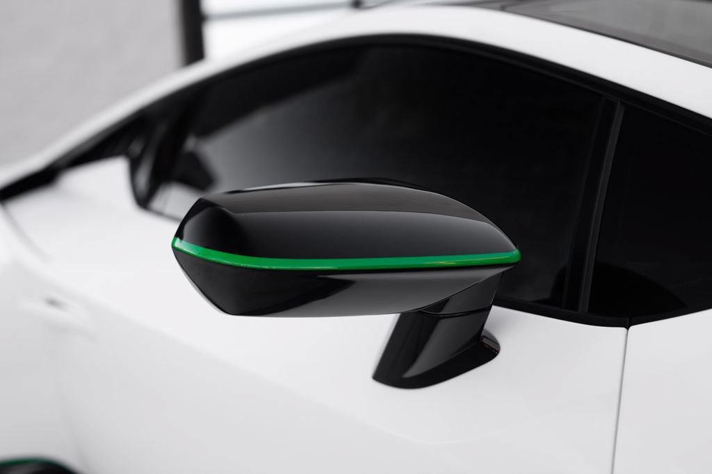 Used 2023 Lamborghini Huracan Tecnica RWD image 7