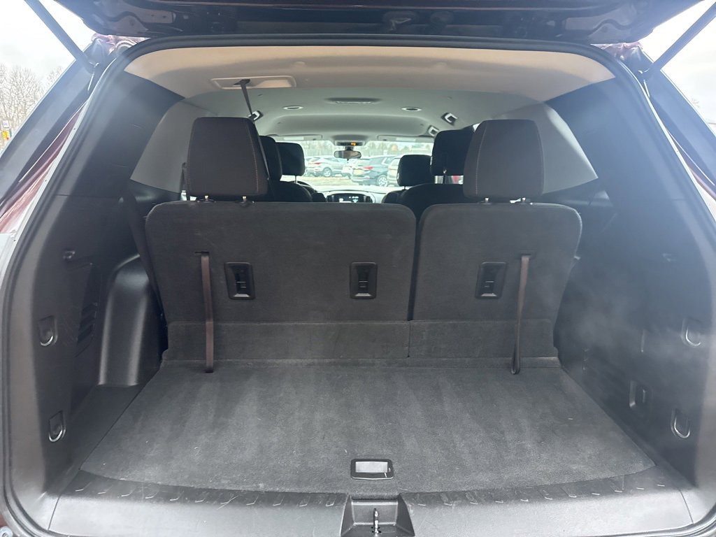 Used 2018 Chevrolet Traverse LT image 31