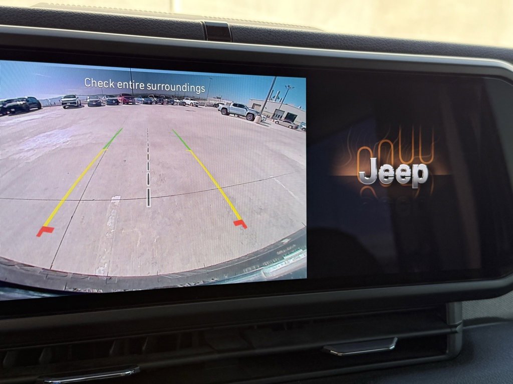 Used 2024 Jeep Wrangler Sport image 9