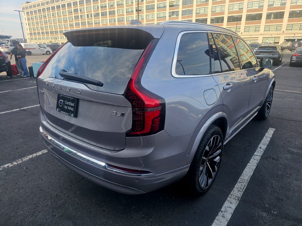 Certified 2026 Volvo XC90 B6 Plus w/ Protection Package Premier AWD/4WD image 32