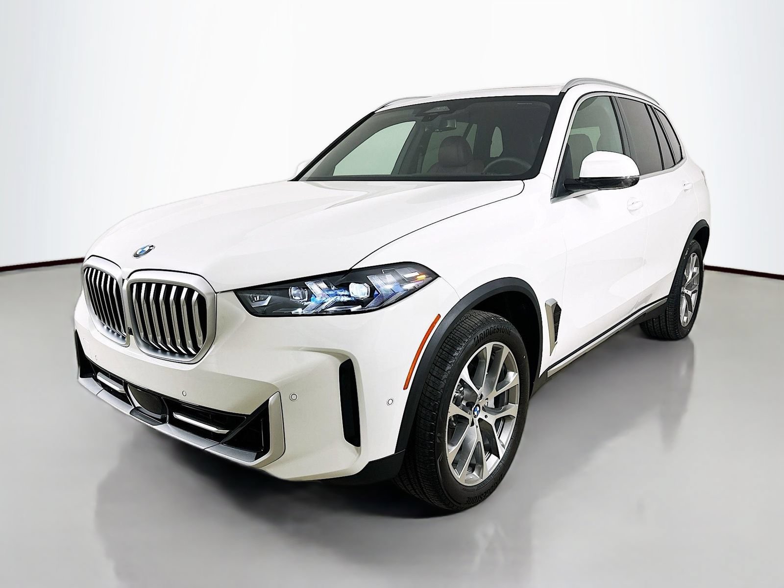 New 2026 BMW X5 xDrive40i w/ Executive Package