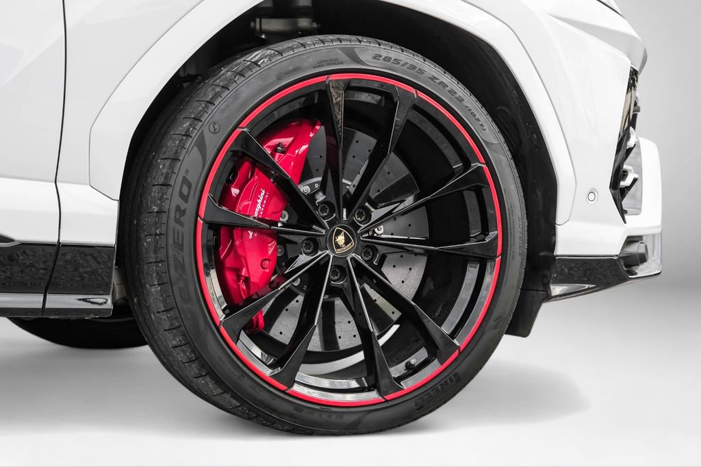 Used 2022 Lamborghini Urus image 66