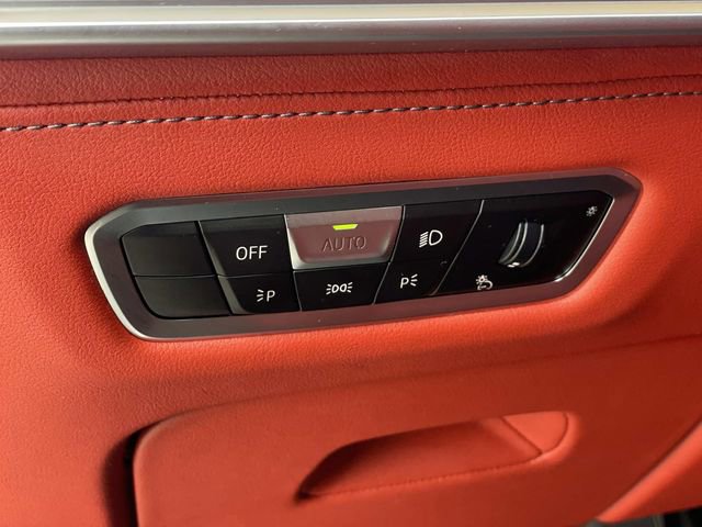 Used 2023 BMW XM Base image 18