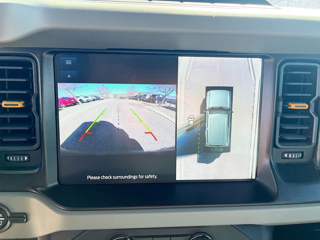 Used 2023 Ford Bronco Badlands image 14