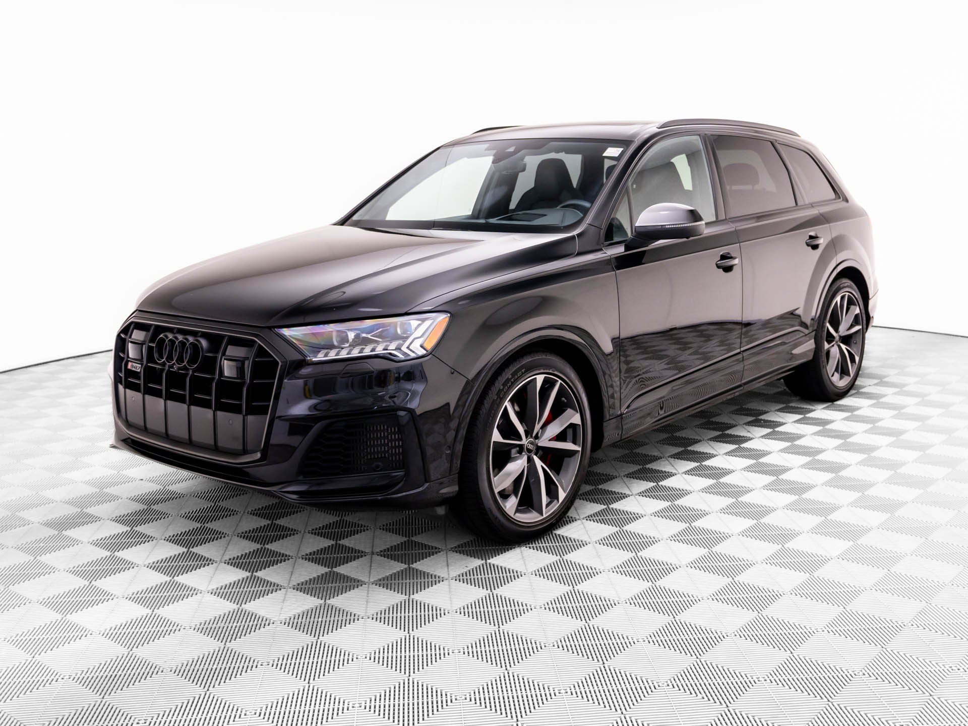 Used 2023 Audi SQ7 Prestige