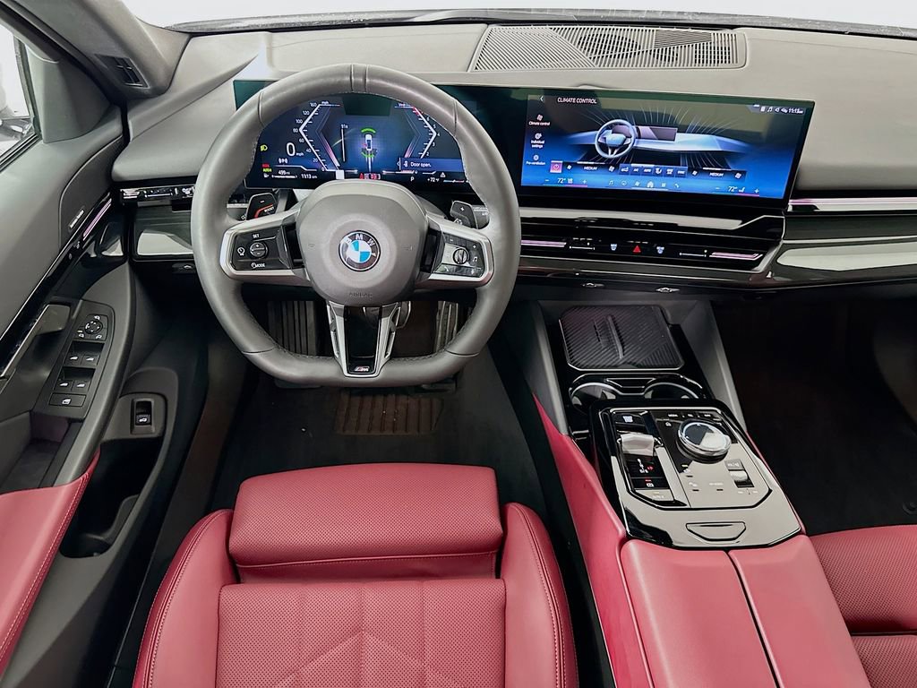 Used 2025 BMW 530i w/ M Sport Package RWD image 23