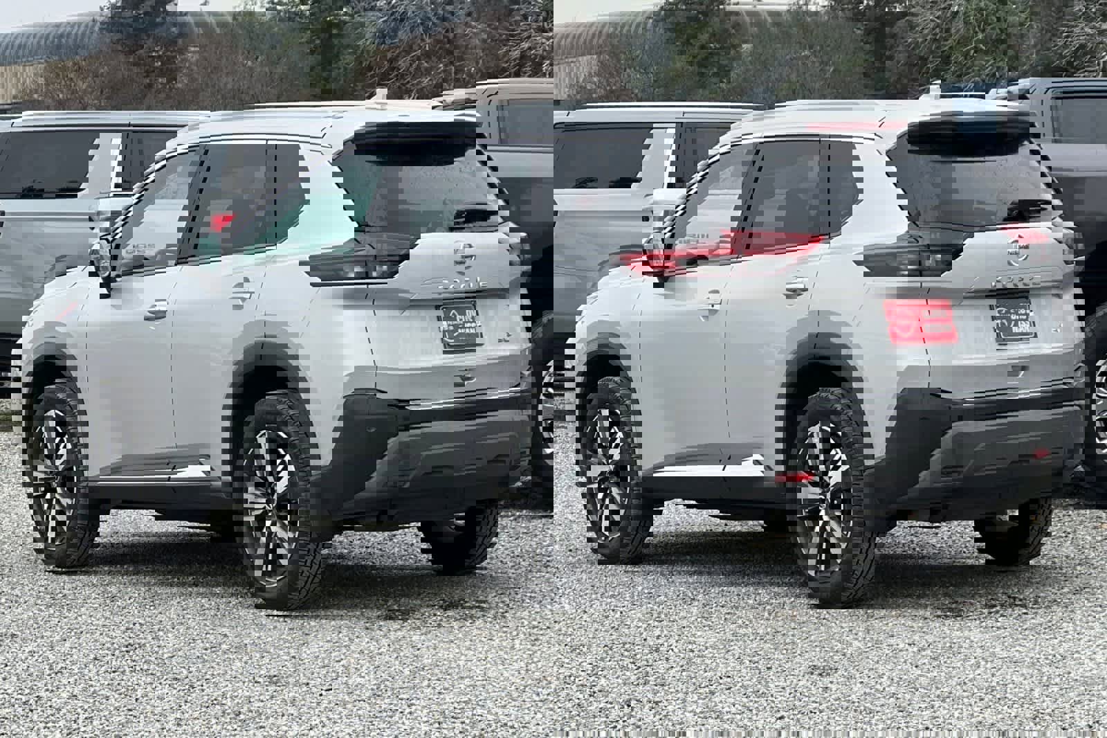 Used 2021 Nissan Rogue SL w/ Premium Package image 7