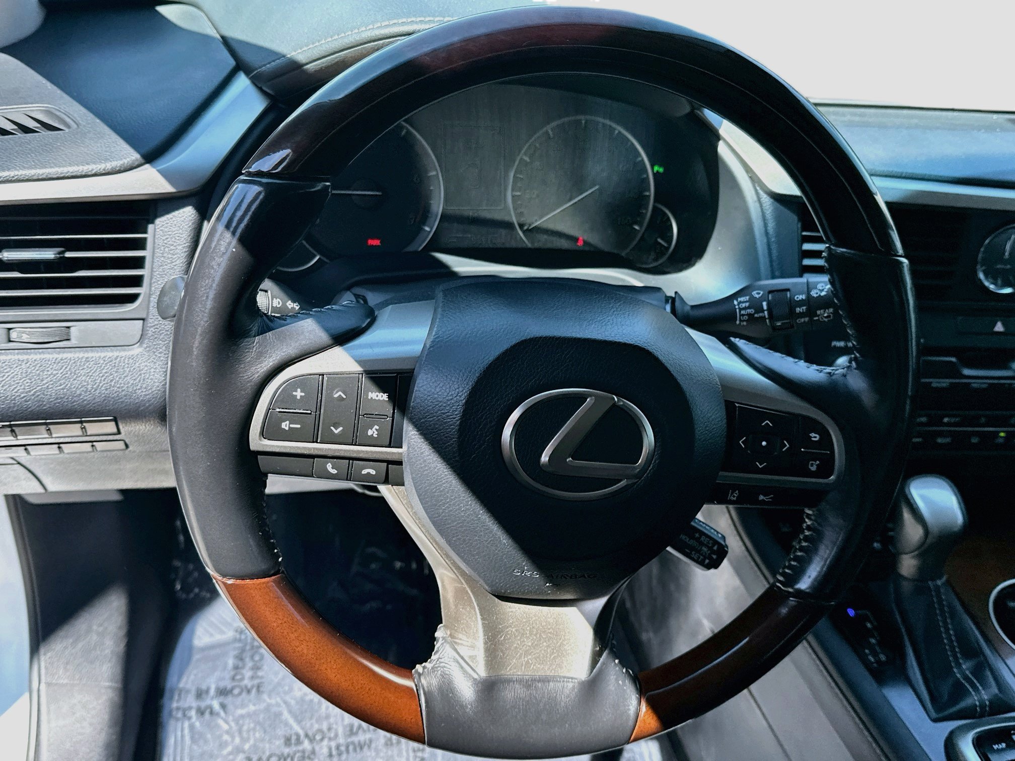 Used 2018 Lexus RX 350 AWD w/ Premium Package image 17