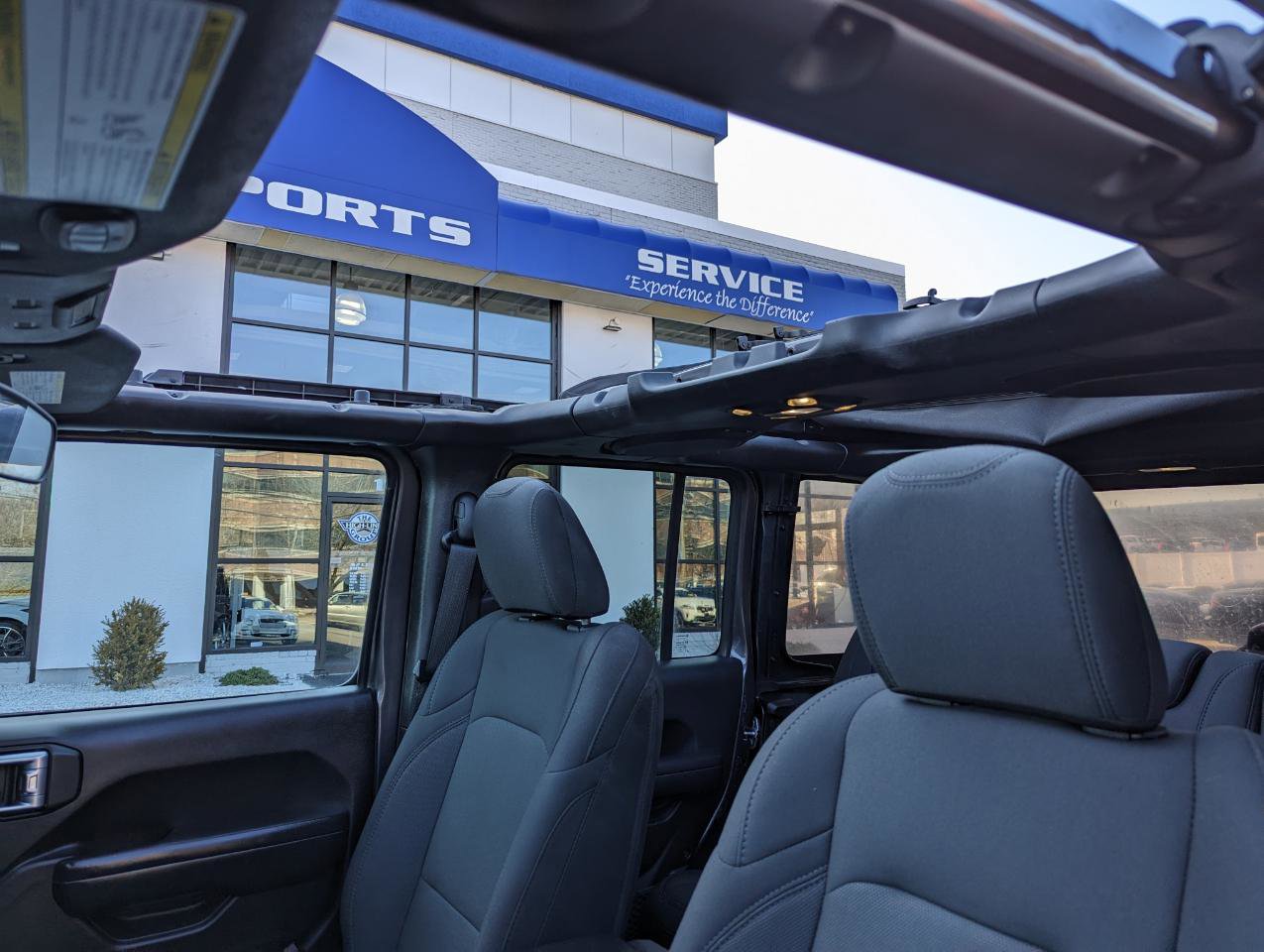 Used 2019 Jeep Wrangler Unlimited Sport S image 11