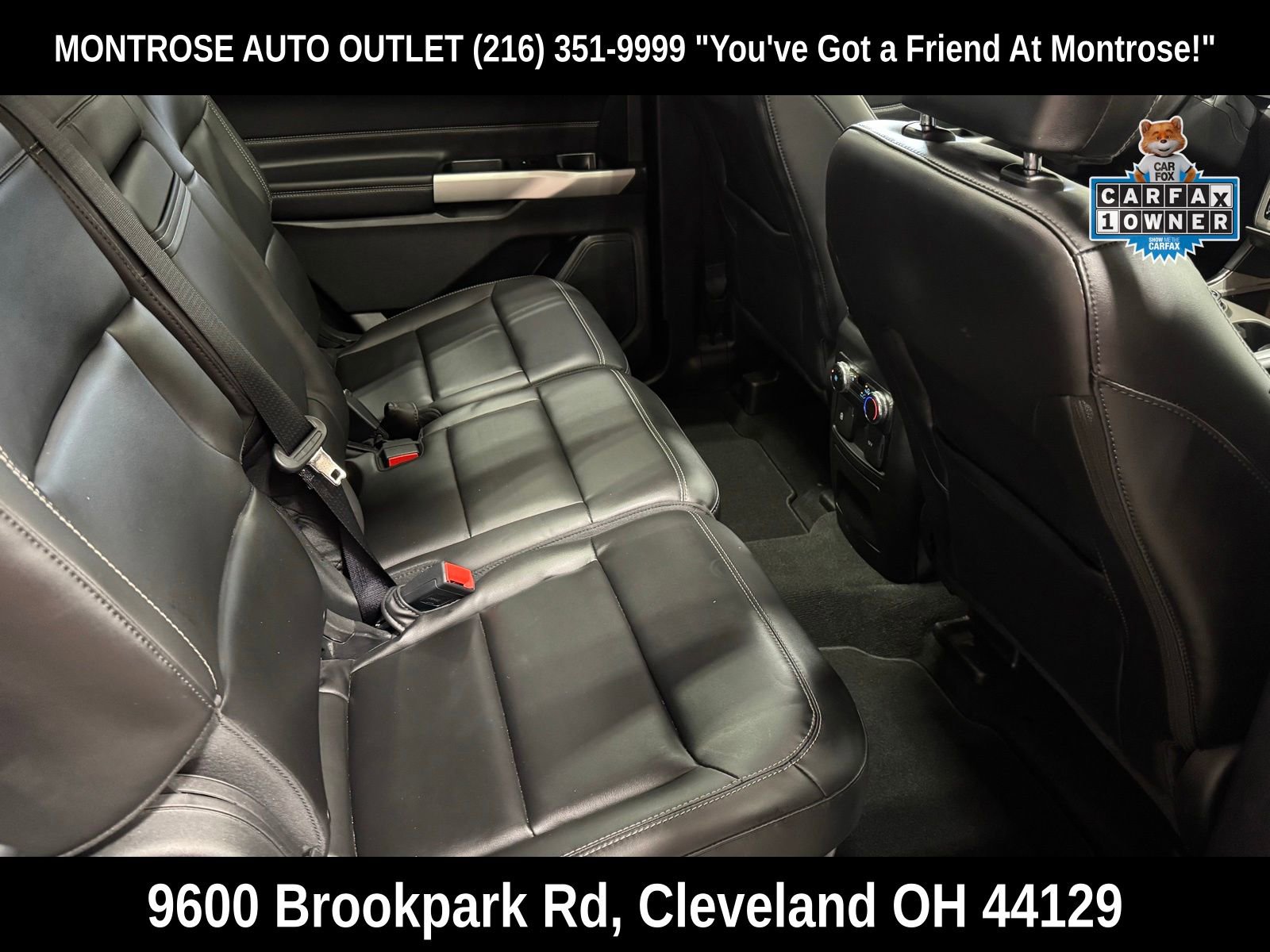 Used 2022 Ford Explorer XLT w/ Equipment Group 202A image 45