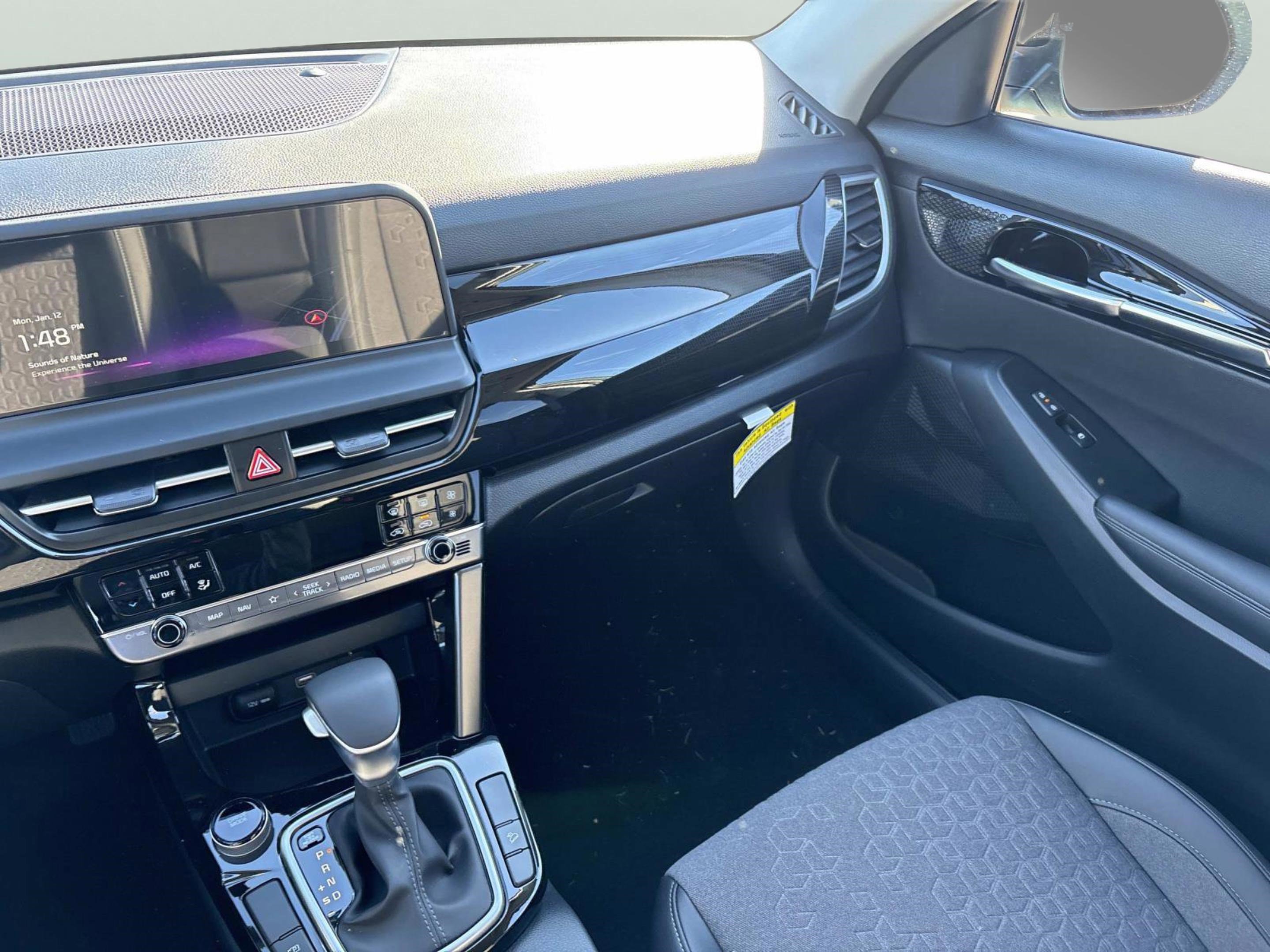 New 2026 Kia Seltos S image 10