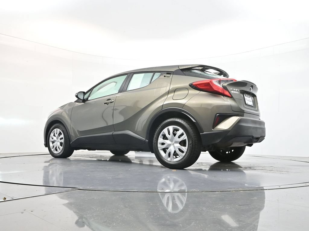Used 2021 Toyota C-HR LE FWD image 36