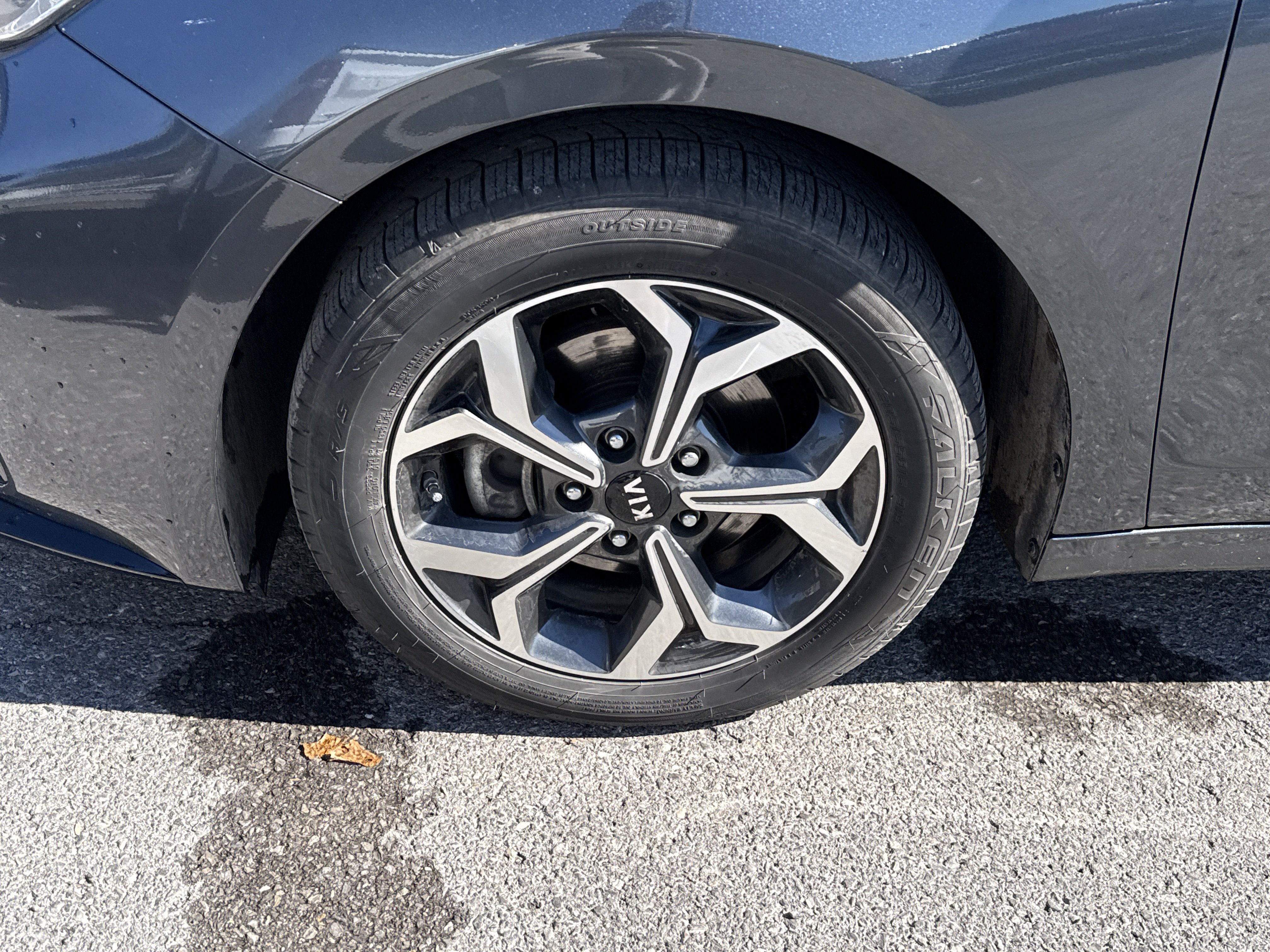 Used 2019 Kia Forte LXS FWD image 10