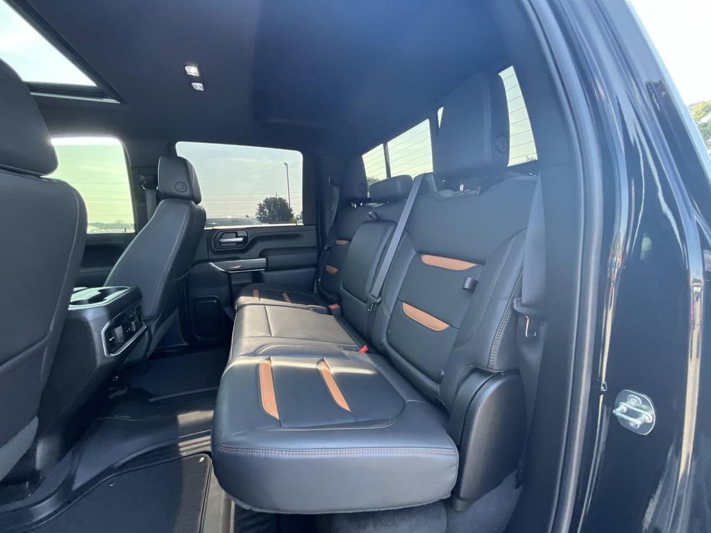 Used 2023 GMC Sierra 2500 AT4 w/ AT4 Premium Plus Package image 10