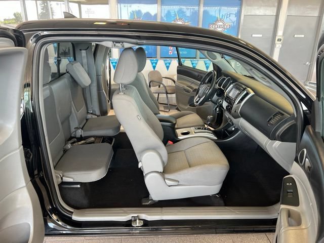 Used 2014 Toyota Tacoma 2WD Access Cab w/ SR5 Package image 15