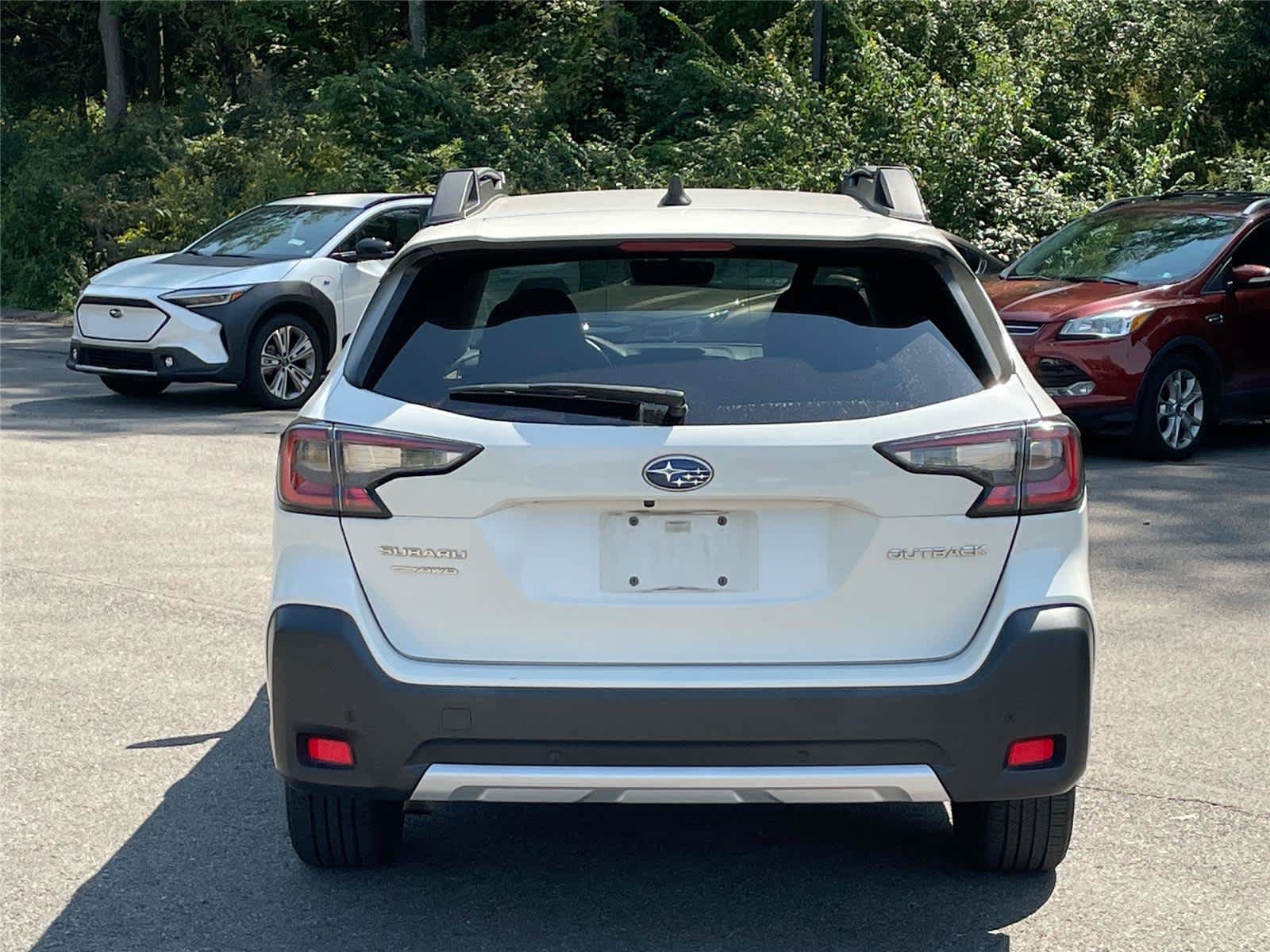 Used 2024 Subaru Outback Limited AWD/4WD image 4