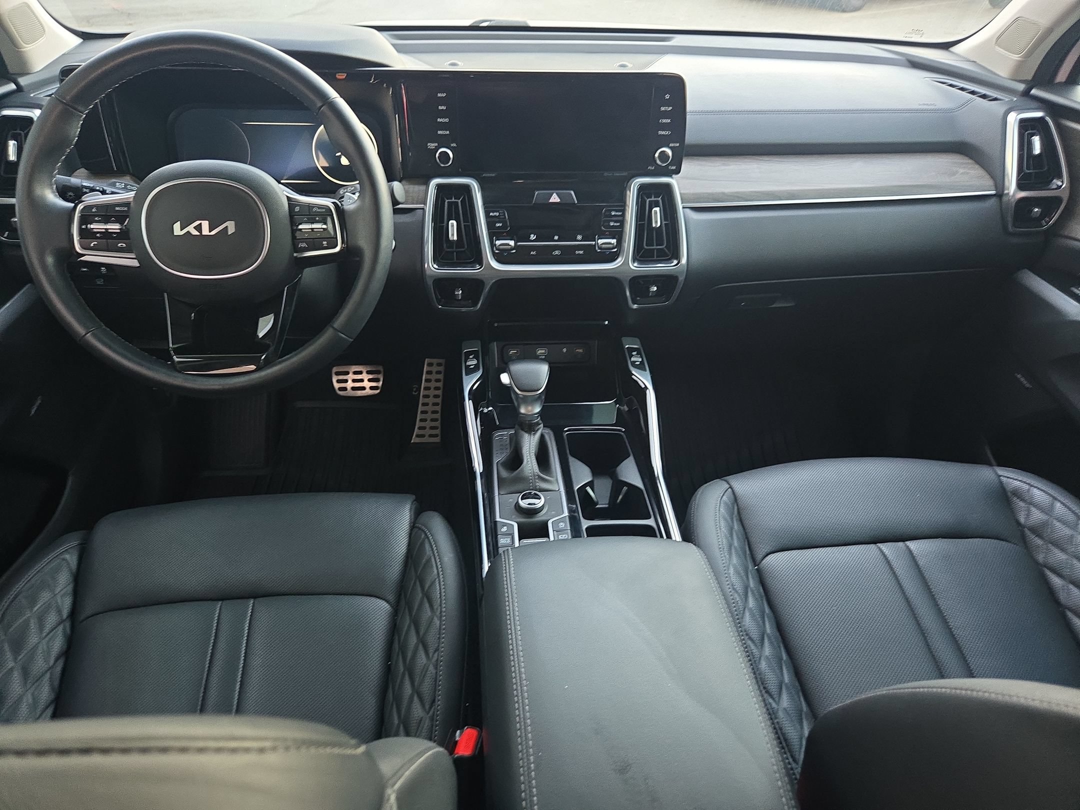 Used 2023 Kia Sorento SX Prestige AWD/4WD image 10