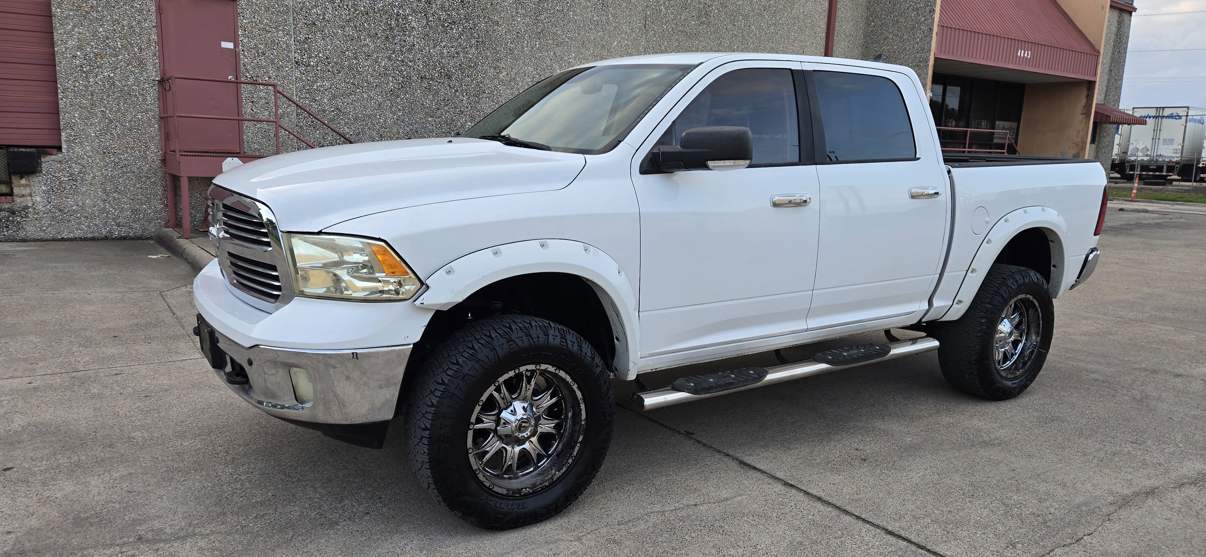 Used 2014 RAM 1500 Lone Star image 3