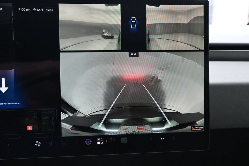 Used 2024 Tesla Cybertruck AWD Crew Cab image 15
