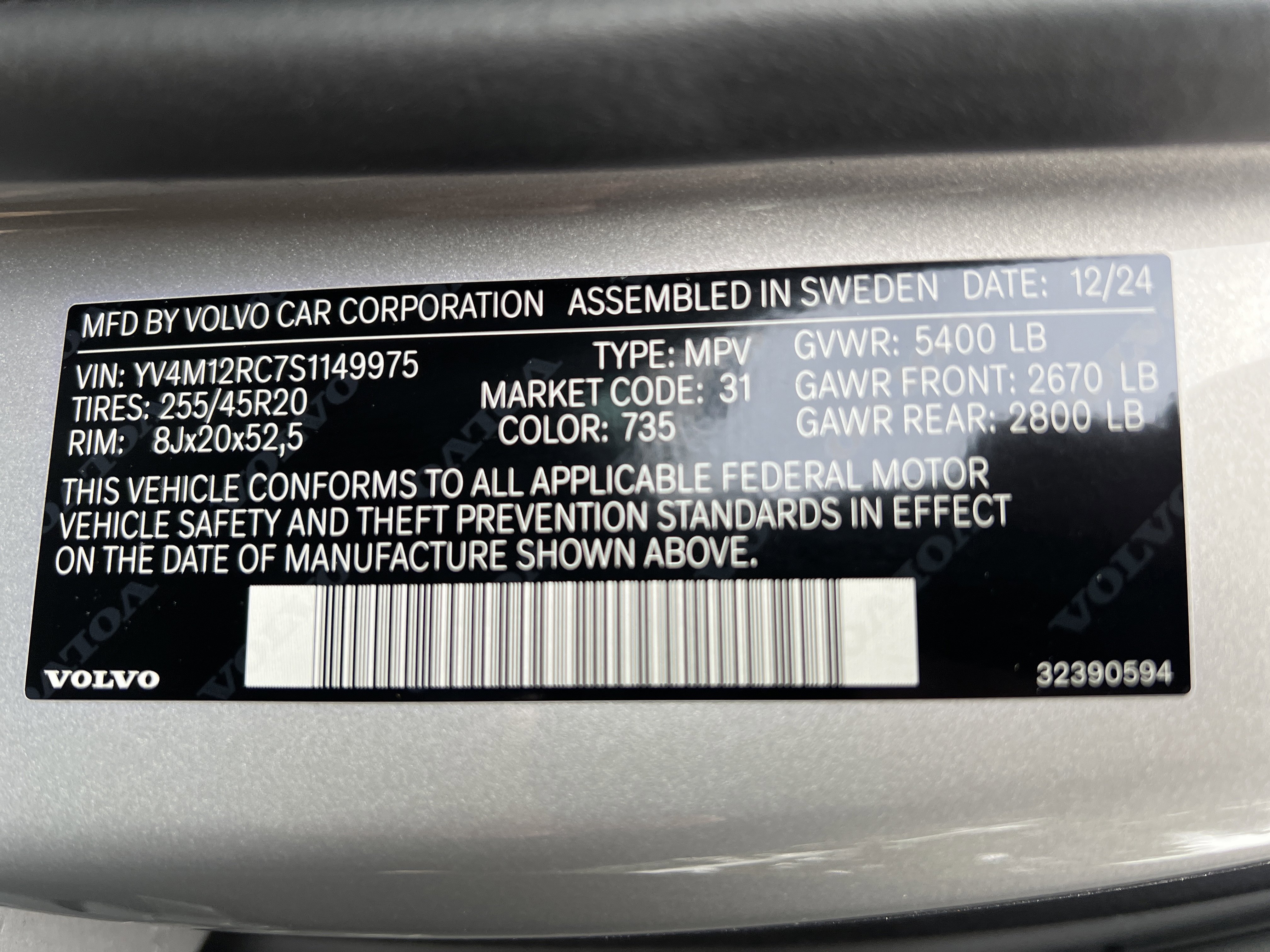 Used 2025 Volvo XC60 B5 Plus image 35