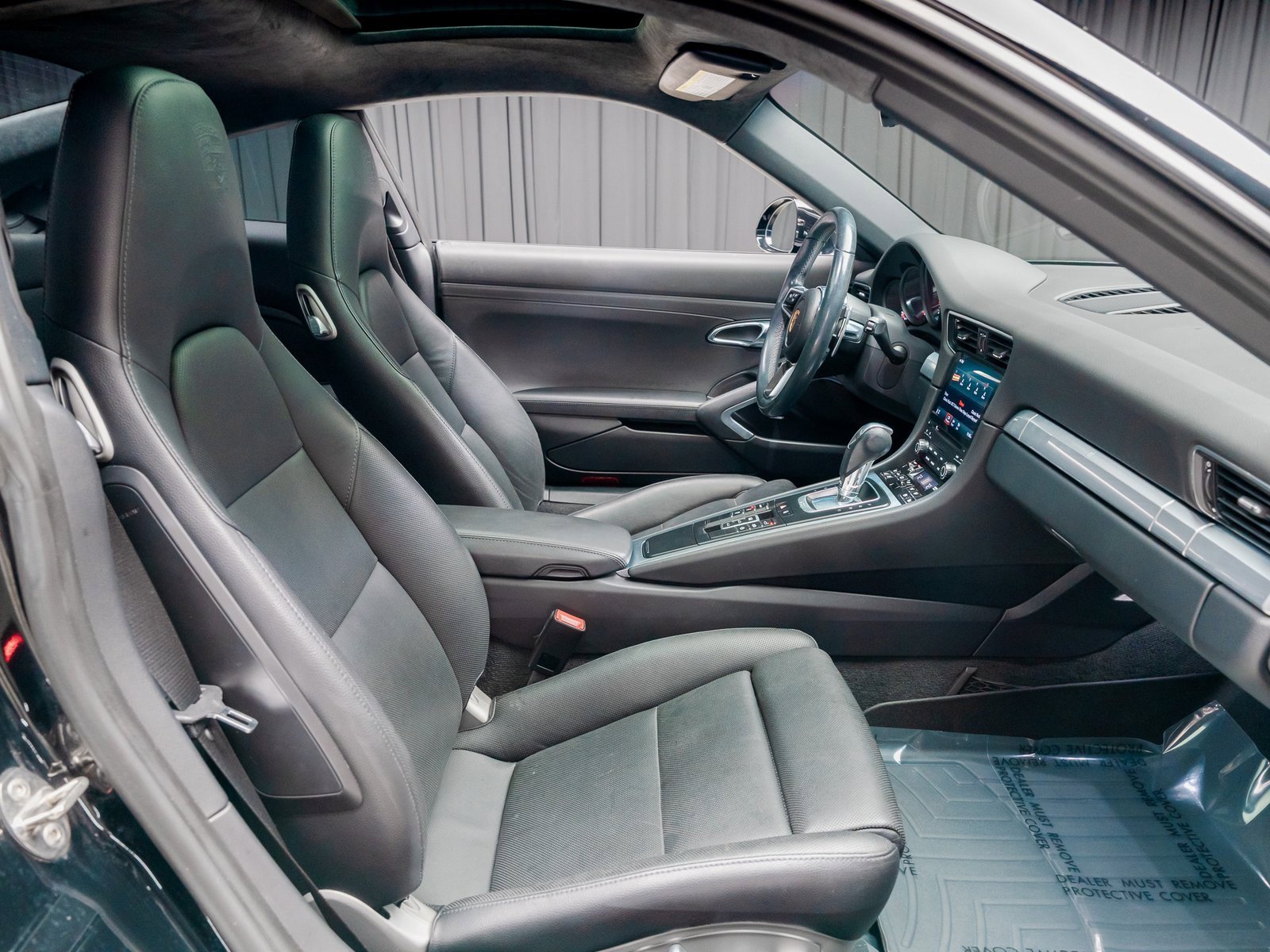 Used 2018 Porsche 911 Carrera 4S image 4