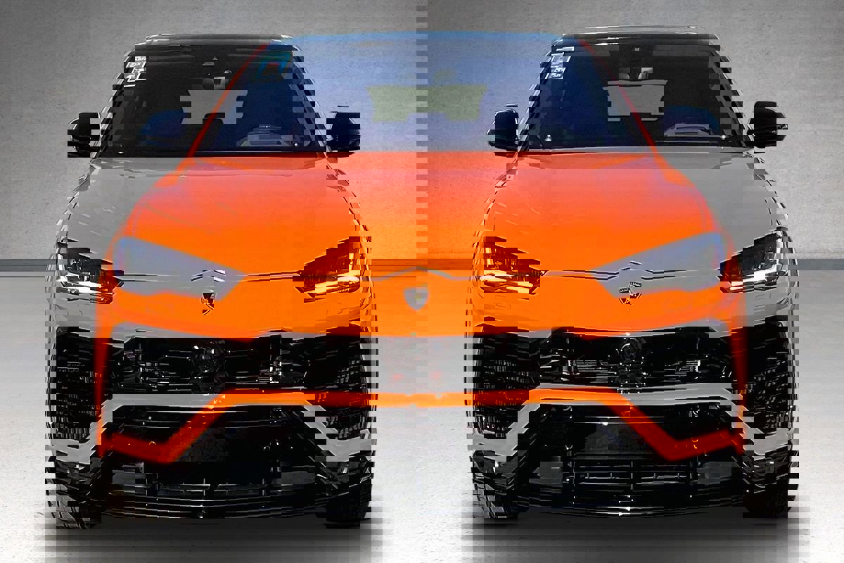 Used 2022 Lamborghini Urus image 3