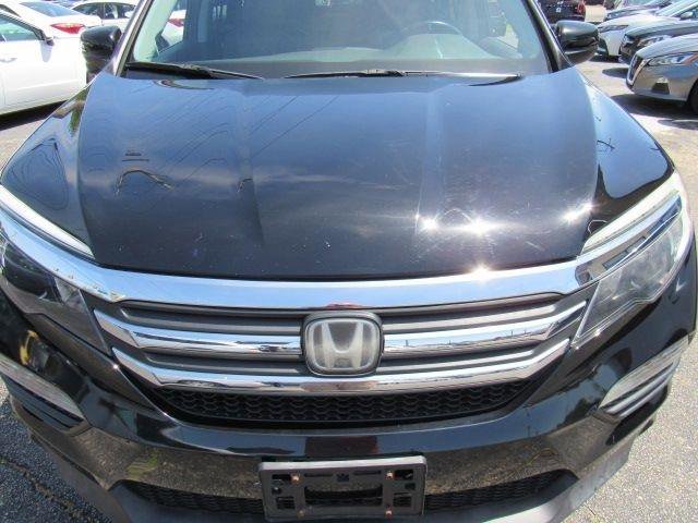 Used 2017 Honda Pilot EX-L image 4