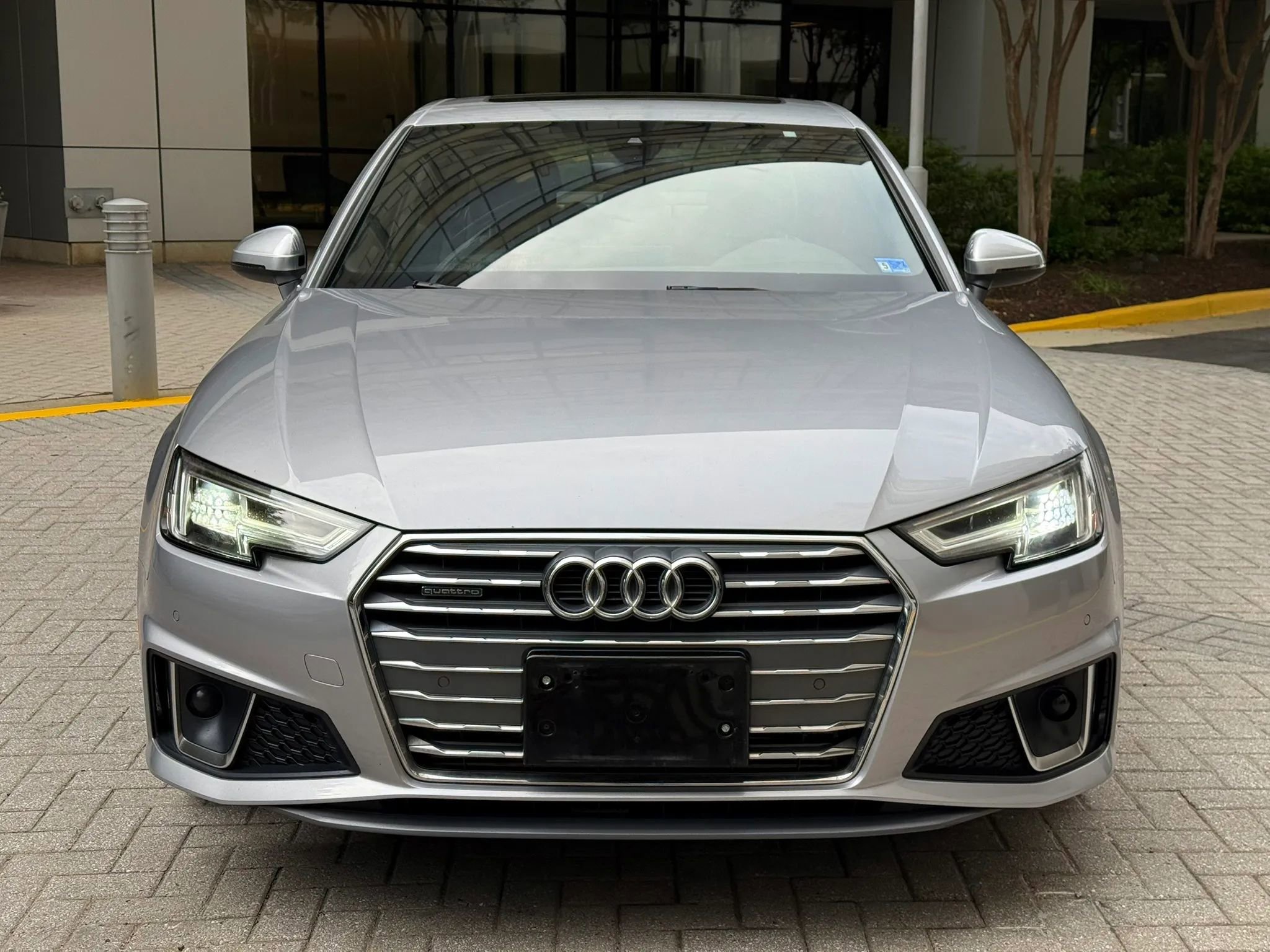 Used 2019 Audi A4 2.0T Premium Plus w/ Premium Plus Package AWD/4WD image 2