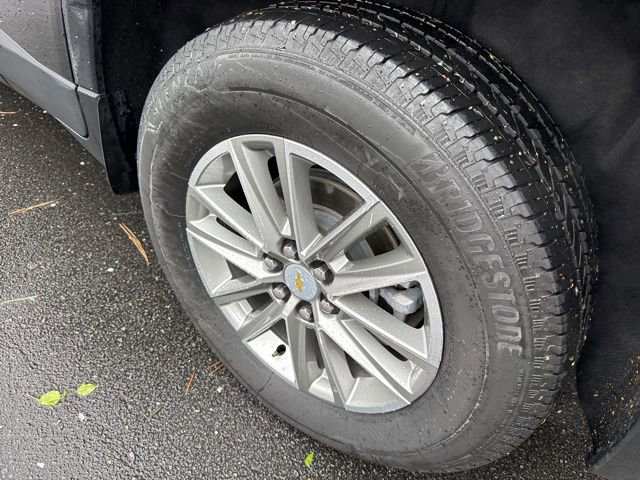 Used 2023 Chevrolet Traverse LT image 33