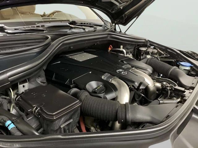 Used 2013 Mercedes-Benz GL 450 4MATIC image 90