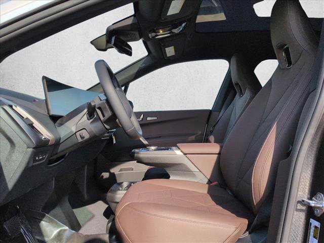 New 2026 BMW iX xDrive45 image 4