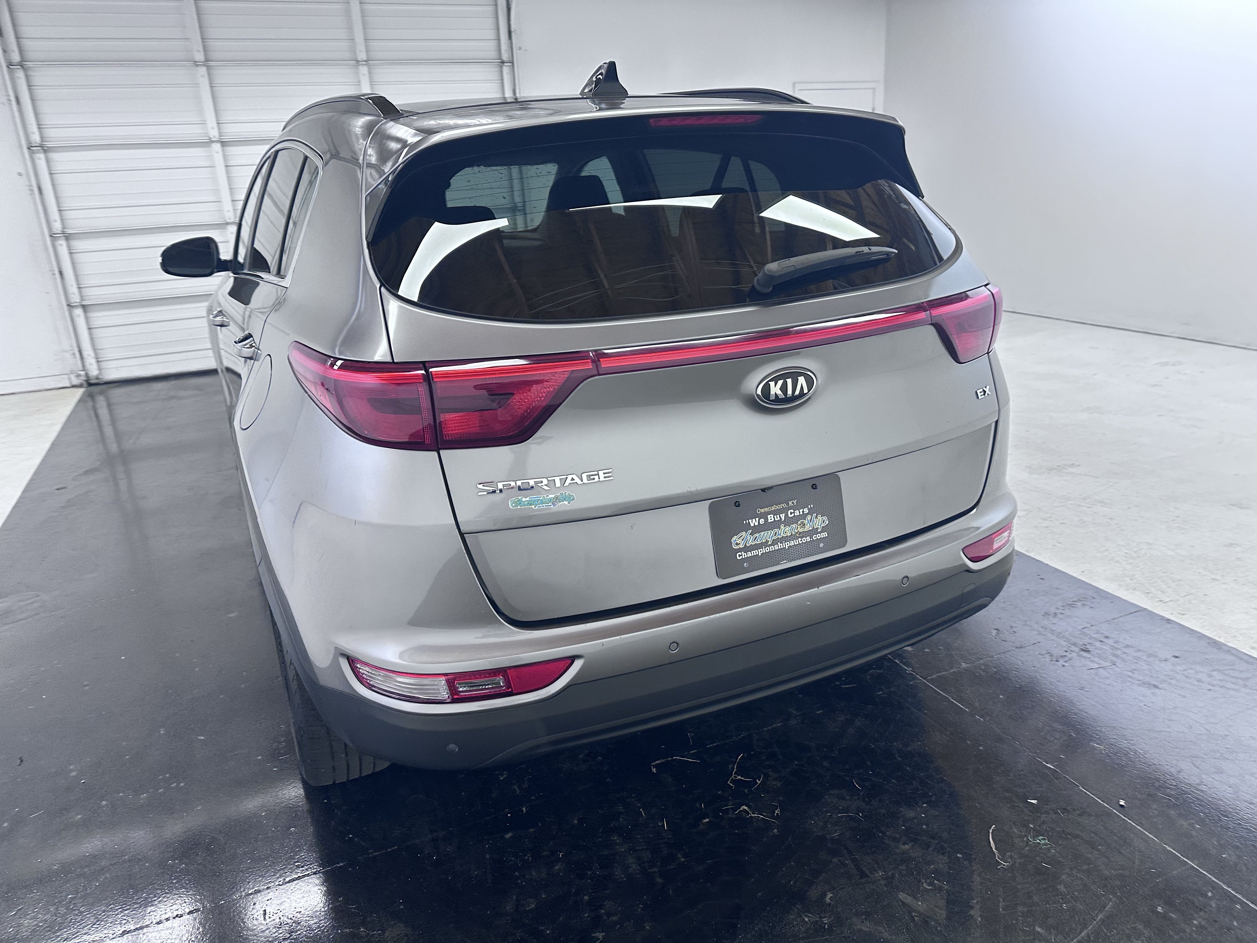 Used 2018 Kia Sportage EX w/ EX Technology Package FWD image 11