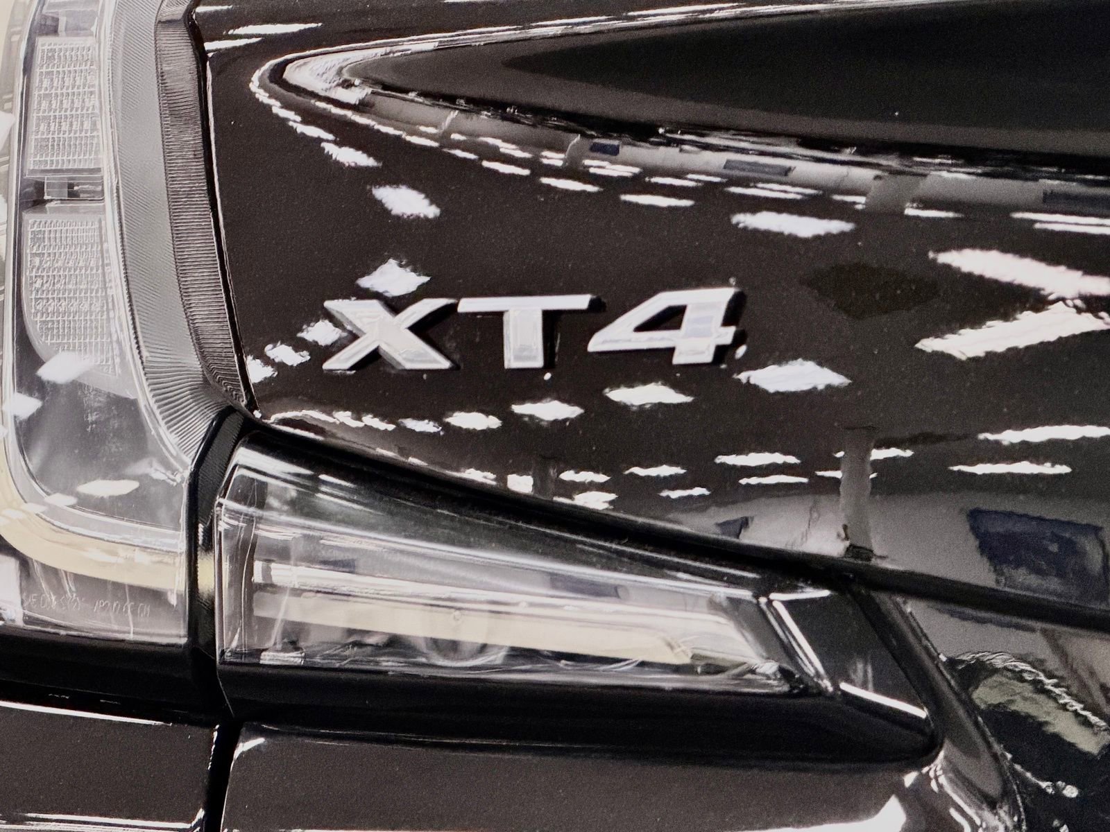 Used 2021 Cadillac XT4 Sport image 13