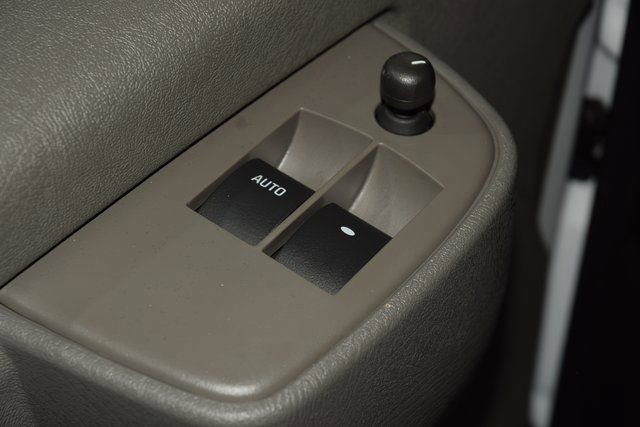 New 2025 Chevrolet Express 3500 Extended RWD image 30