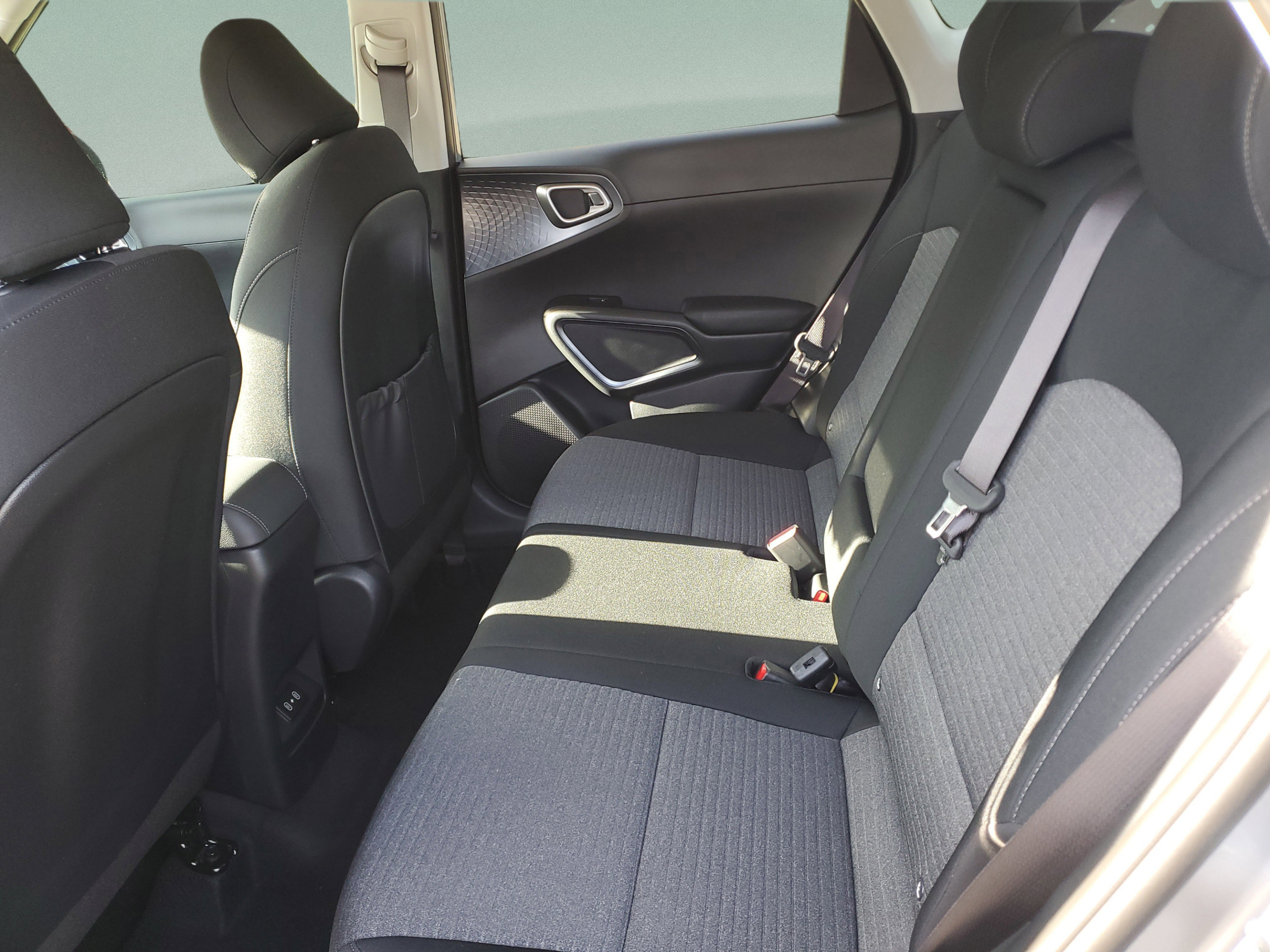 Certified 2025 Kia Soul EX FWD image 6
