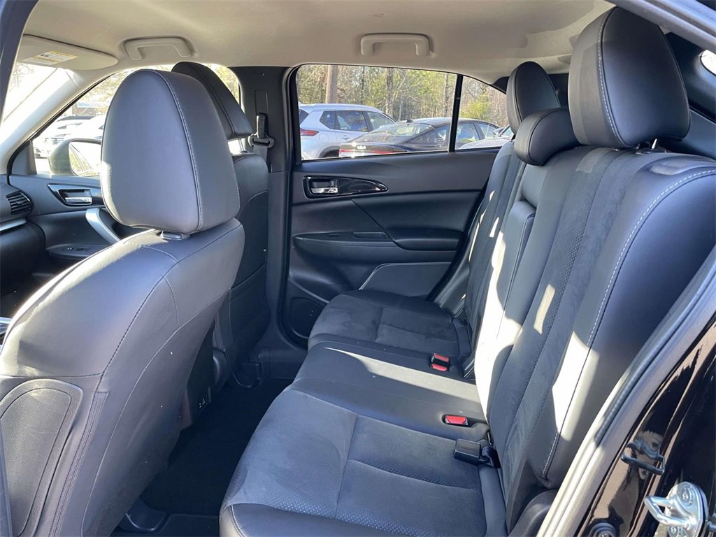 Used 2025 Mitsubishi Eclipse Cross SE image 13