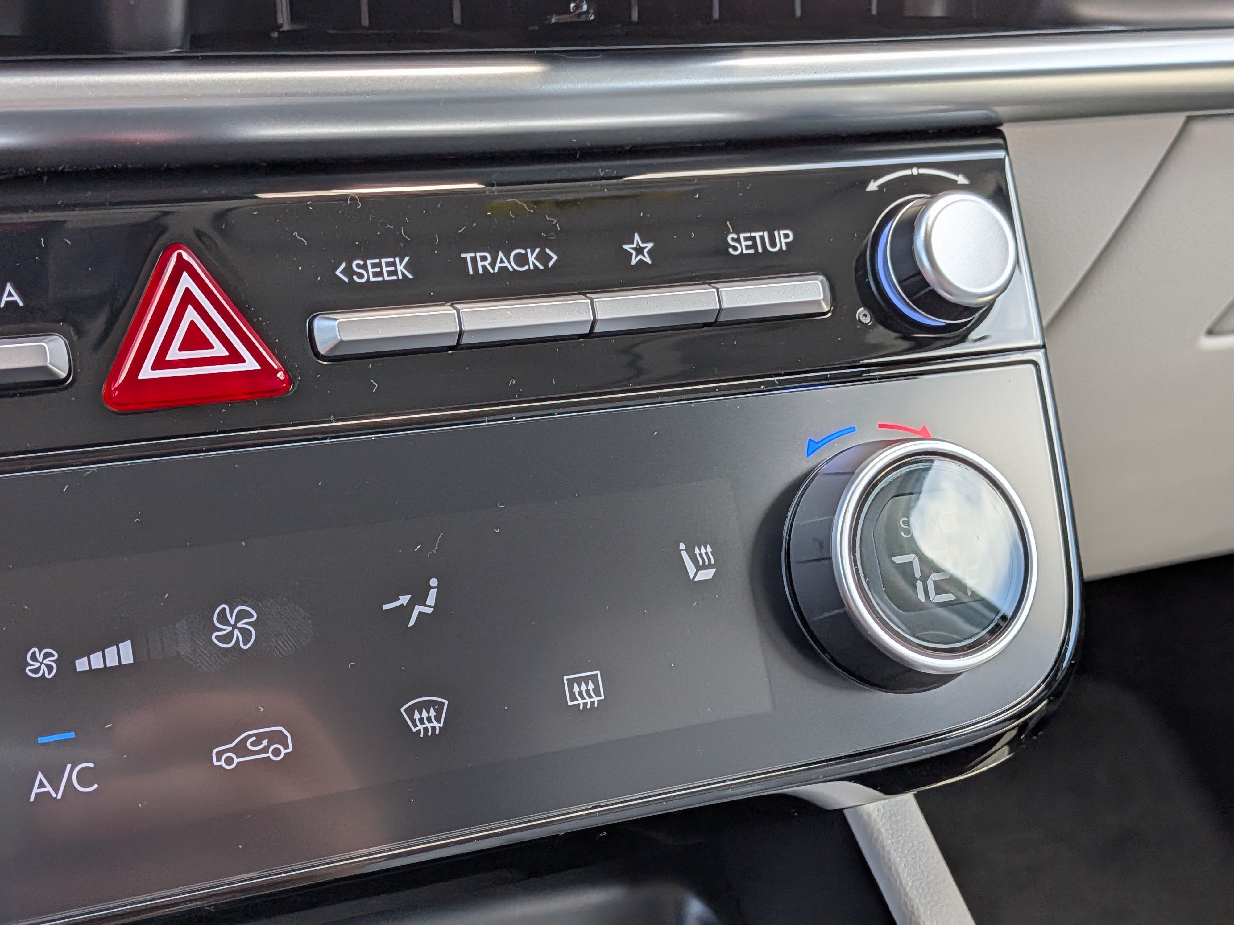 New 2026 Hyundai Tucson Limited FWD image 30
