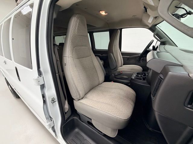 Certified 2025 Chevrolet Express 3500 LS RWD image 26