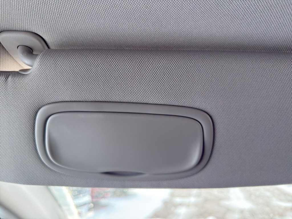 Used 2024 Chrysler Pacifica Limited image 24