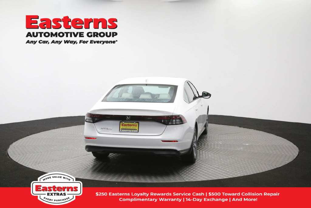 Used 2024 Honda Accord EX image 40